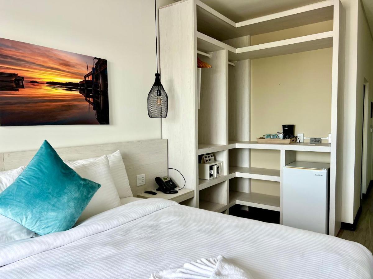 The Watermark Hotel San Pedro  Zewnętrze zdjęcie