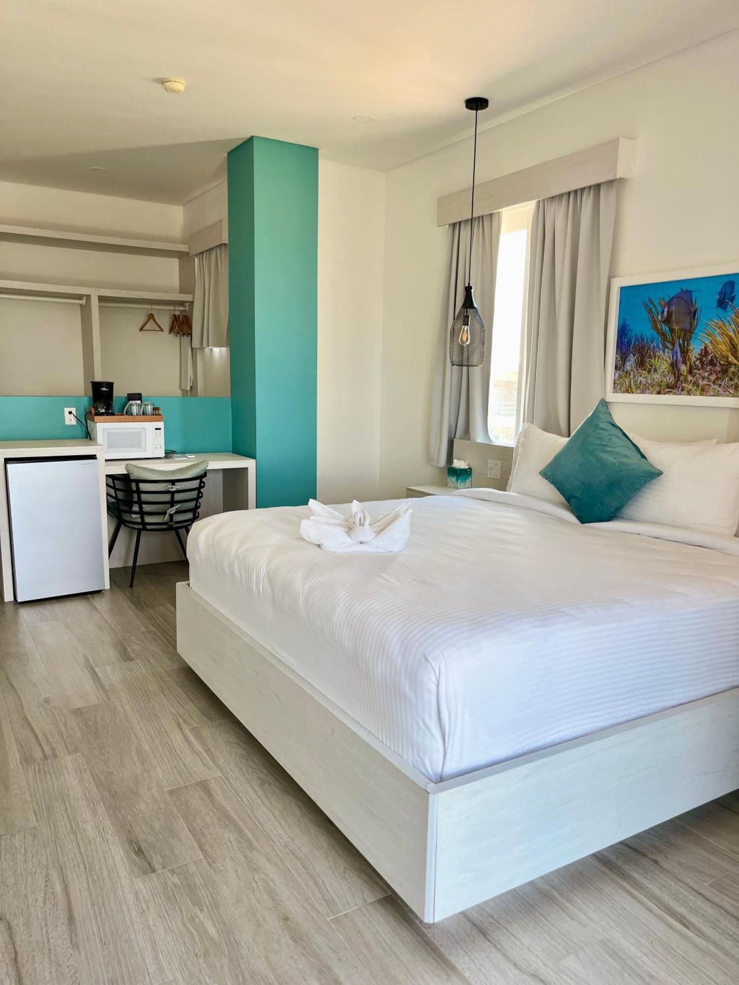 The Watermark Hotel San Pedro  Zewnętrze zdjęcie